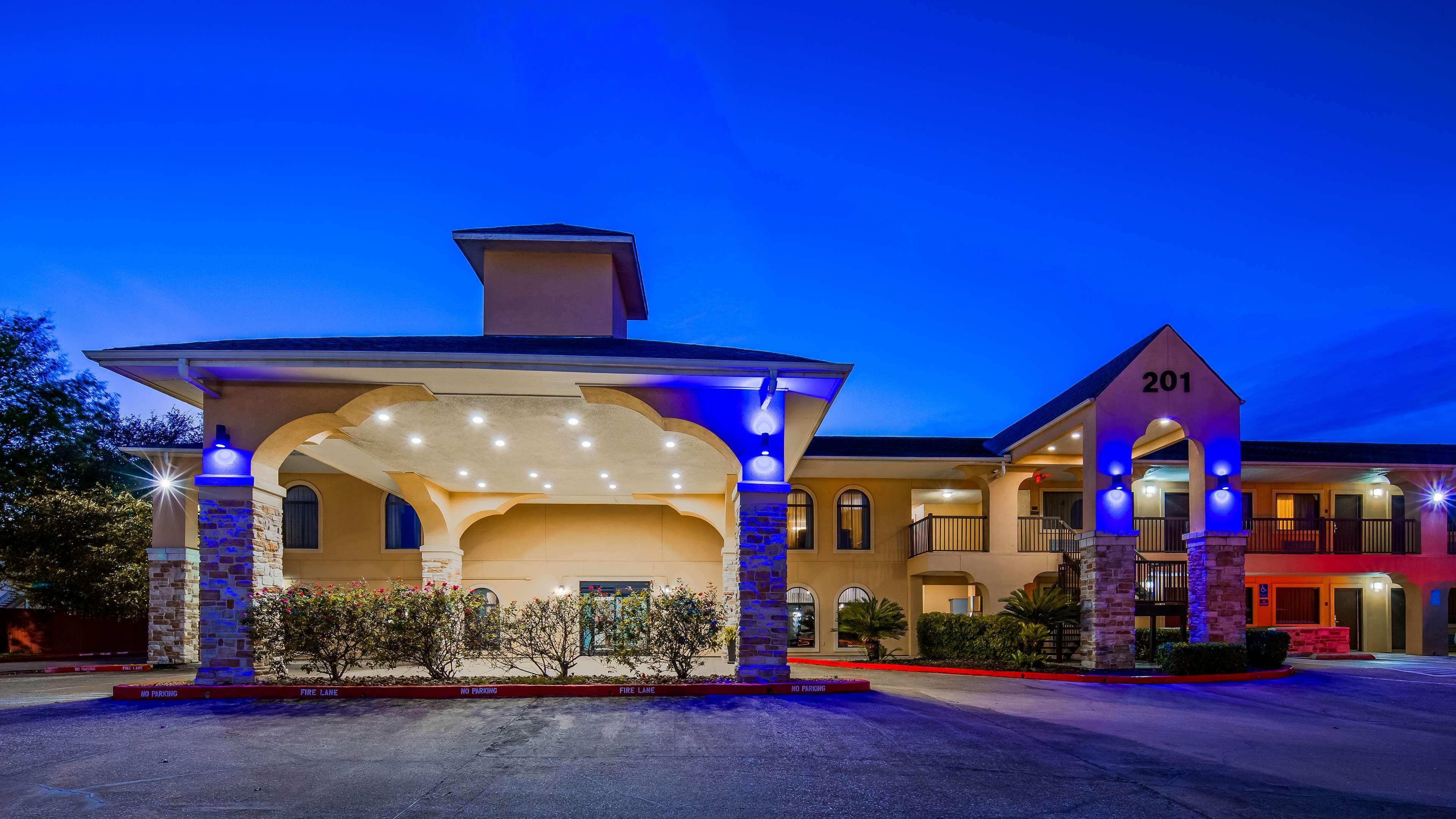 Best Western Edinburgh/Columbus Bagian luar foto