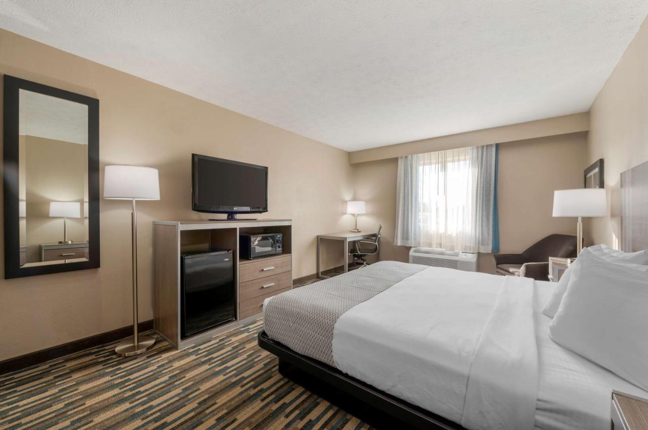 Best Western Edinburgh/Columbus Bagian luar foto