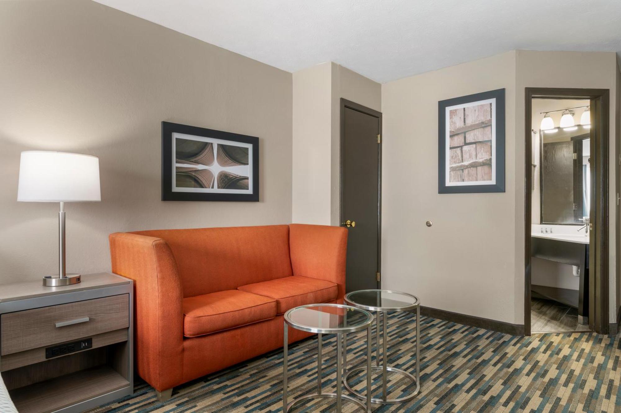 Best Western Edinburgh/Columbus Bagian luar foto